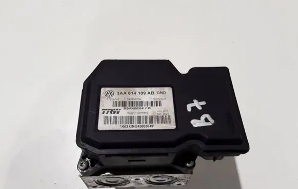 Volkswagen PASSAT B7 ABS Pump 3AA614109AB