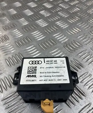 Audi A7 S7 4G Parking PDC control unit/module 4H0907440
