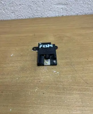BMW 7 E65 E66 Bluetooth control unit module 84506928461 F1384