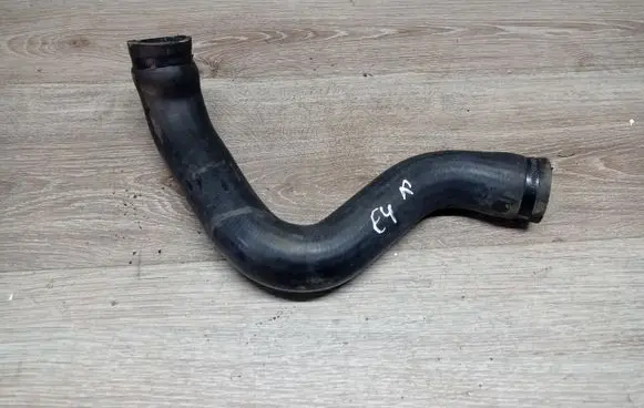 Volvo S60 Engine coolant pipe/hose 30723970