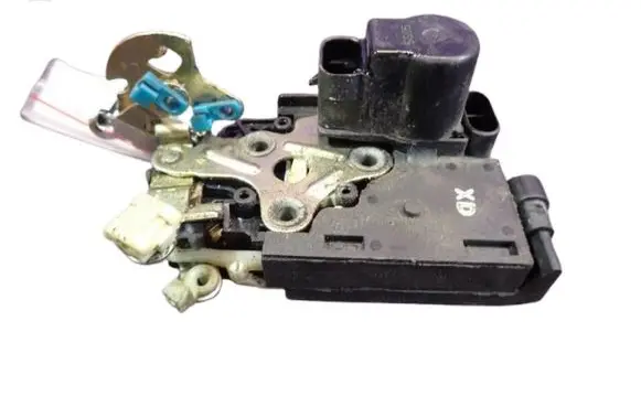 Chevrolet Nubira Front door lock