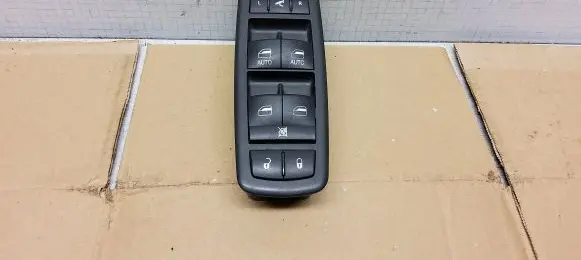 Jeep Grand Cherokee Electric window control switch 68030826AC 10011144 10034858
