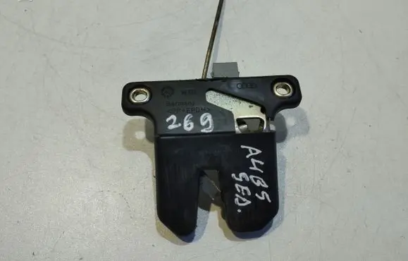 Audi A4 S4 B5 8D Tailgate/trunk/boot lock/catch/latch 8D5827505