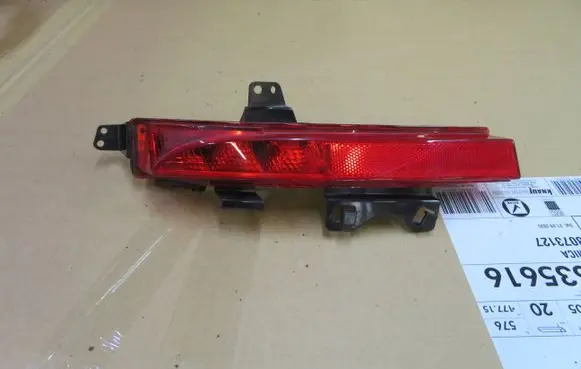 Tailgate rear/tail lights