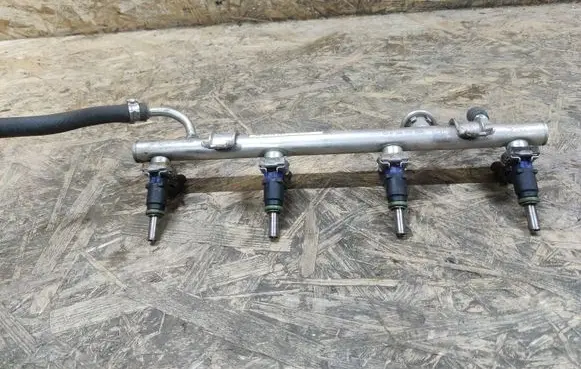 Fuel injectors set