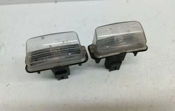 Peugeot 207 Number plate light 71907190 1090084 7190