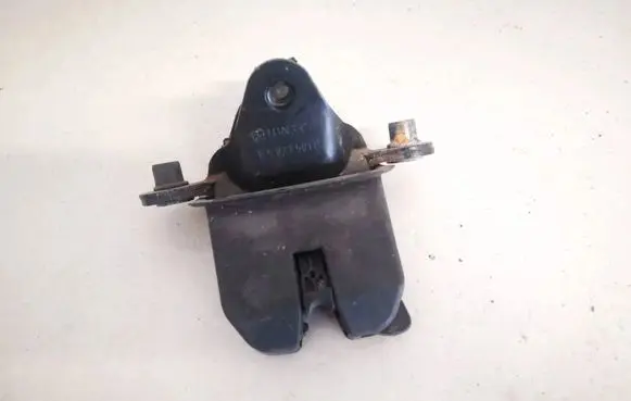 Skoda Octavia Mk2 (1Z) Tailgate/trunk/boot lock/catch/latch 1z5827501c