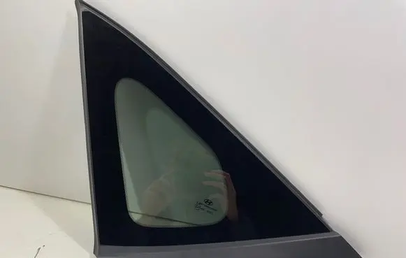 Hyundai Kona II Rear side window 87810hfo 43r01351 87810