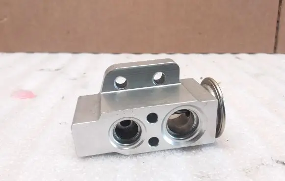 Audi A6 S6 C7 4G Air conditioning (A/C) expansion valve 4G0820181A