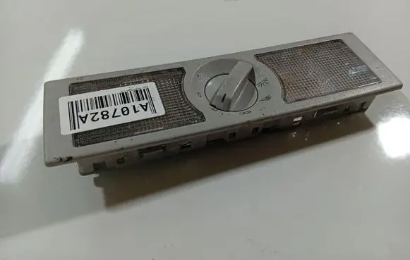 Seat Toledo III (5P) Light switch