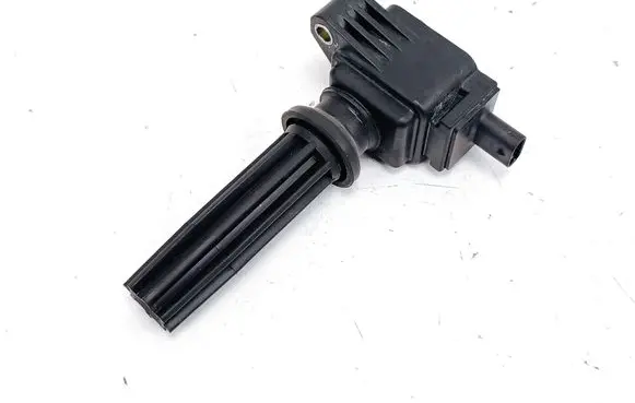 Ford Fusion II High voltage ignition coil CM5E12A366CB