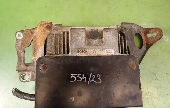 Toyota Yaris Engine control unit/module ECU 0261208841