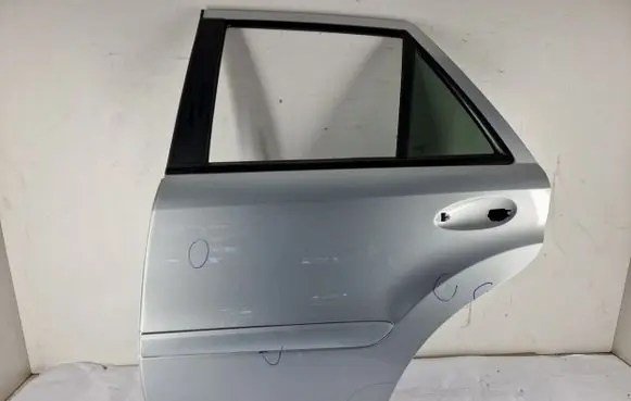Mercedes-Benz ML W164 Rear door 