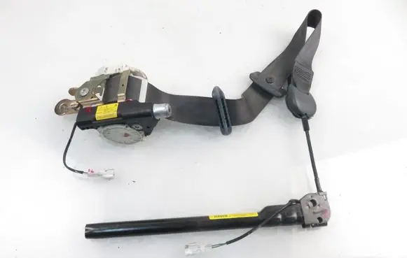 Renault Clio III Front seatbelt 34006760