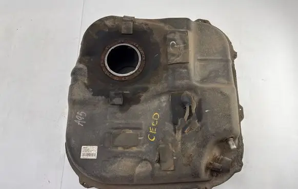 KIA Ceed Fuel tank 31100A6950
