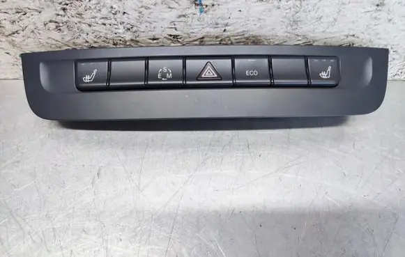 Mercedes-Benz A W176 Other switches/knobs/shifts A2469052101