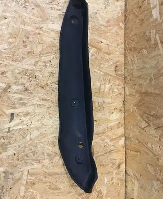 Mercedes-Benz GL X166 Fender end trim A1668890025