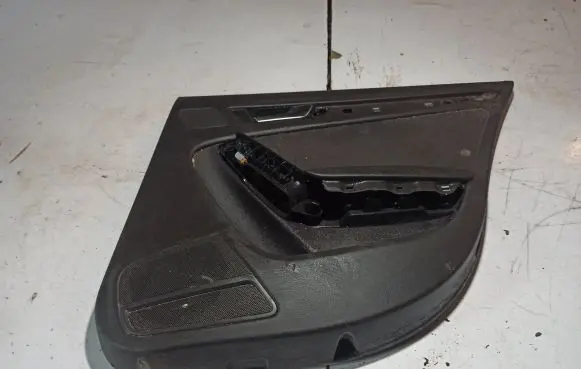 Audi A4 S4 B8 8K Rear door card panel trim 8K0867306
