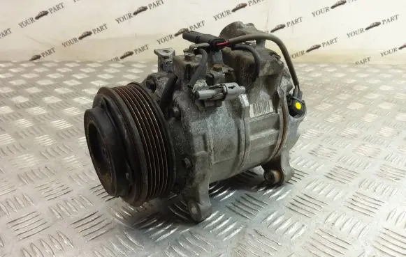 BMW 4 F32 F33 Air conditioning (A/C) compressor (pump) 9330825