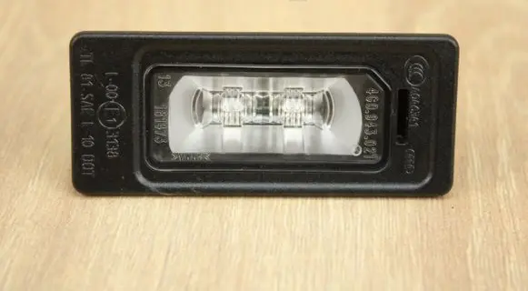 Audi A6 S6 C7 4G Number plate light 4G0943021