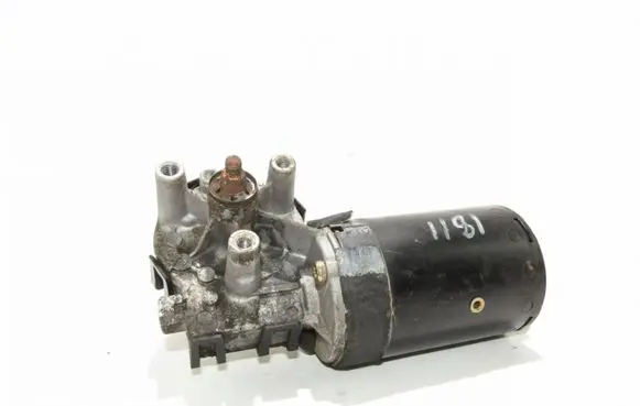 Volkswagen Caddy Wiper motor 1L0955119
