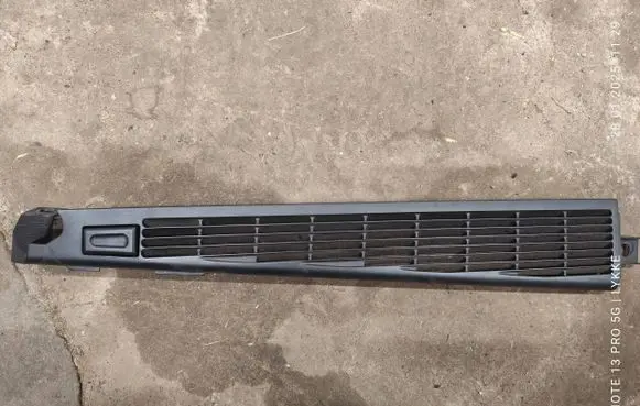 BMW 5 E39 Parcel shelf load cover mount bracket 8185227