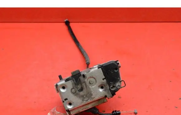 Citroen C3 Rear door lock 61427180