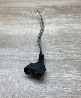 BMW 3 E90 E91 Plug wire 7789318