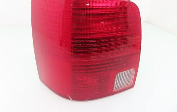 Volkswagen PASSAT B5 Rear/tail lights