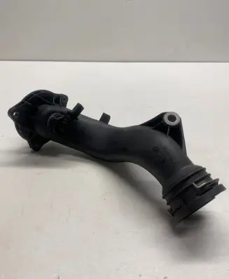 Mercedes-Benz C W205 Engine coolant pipe/hose A2782000815 2782000815
