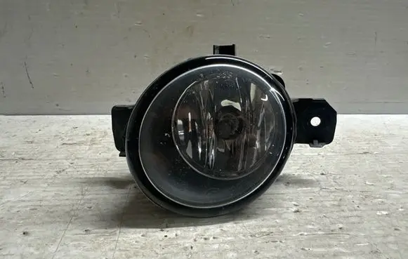 Nissan X-Trail T32 Front fog light 89402500 261508994A
