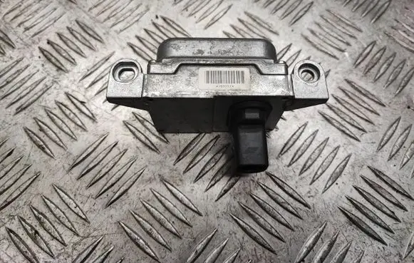 Volkswagen Touran I ESP acceleration yaw rate sensor 1K0907655B U975C17B12 10098503194