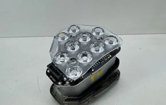 BMW 5 F10 F11 Front indicator light 17173804