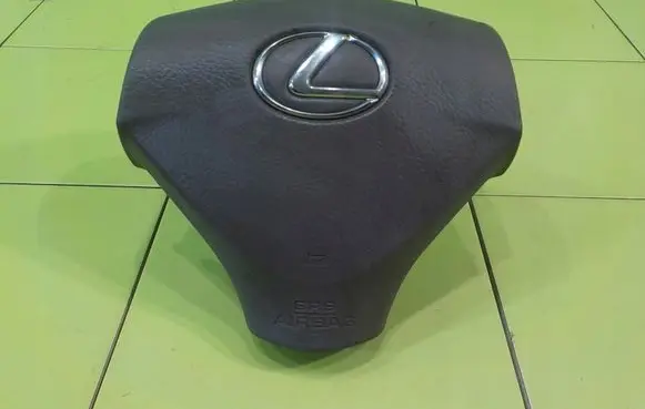 Lexus RX 300 Steering wheel airbag 