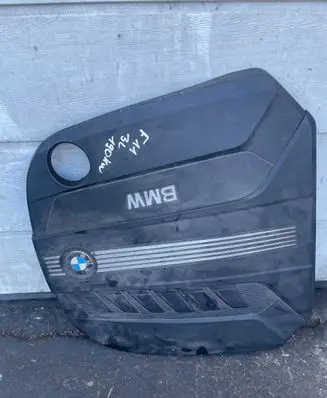 BMW 5 F10 F11 Engine cover (trim) 7812463 11252010