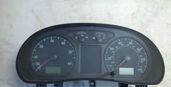 Volkswagen Polo IV 9N3 Speedometer (instrument cluster) 6Q0920900H