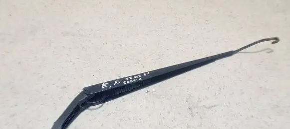 Toyota Corolla Verso AR10 Front wiper blade arm 6799NWB 1676