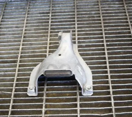 Porsche Macan (95B) Other engine bay part 8K0399080L