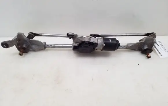 Nissan Navara Front wiper linkage and motor 