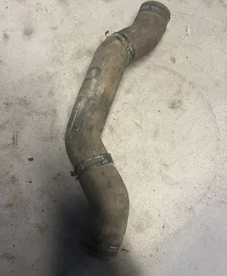 Renault Trafic II (X83) Engine coolant pipe/hose