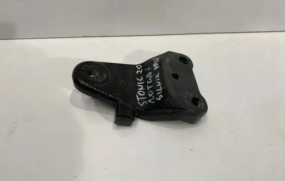 KIA Stonic Engine mounting bracket