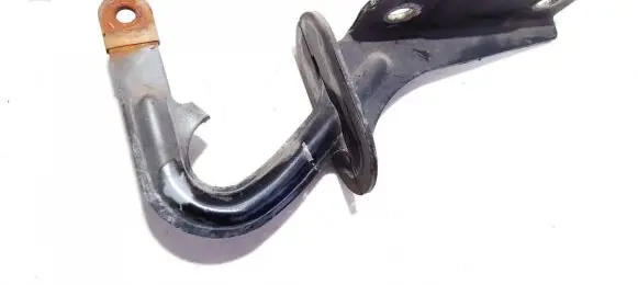 Opel Monterey Engine bonnet/hood hinges