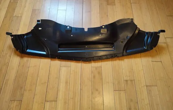 Dodge Challenger Front bumper skid plate/under tray 68085541AC