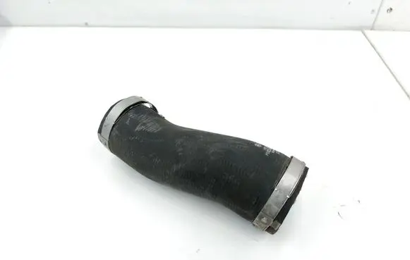 Porsche Macan (95B) Intercooler hose/pipe 95B145368 95B145368B
