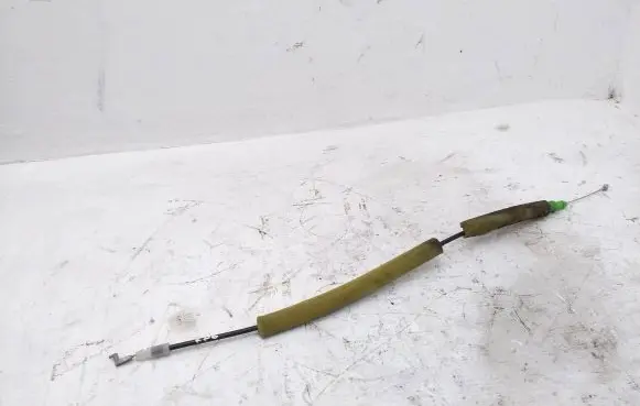 Mazda 3 II Rear door cable line 