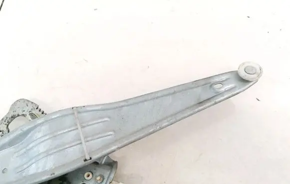 Toyota Avensis T250 Sliding door window regulator with motor