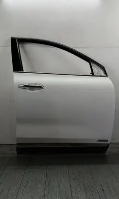 KIA Sorento Front door 
