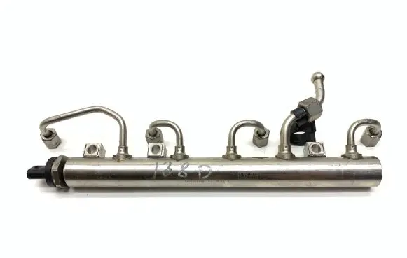 BMW 7 G11 G12 Fuel main line pipe 8601016