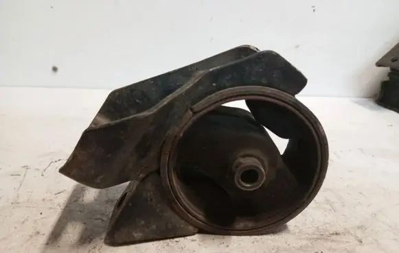 KIA Sportage Engine mount vacuum valve 