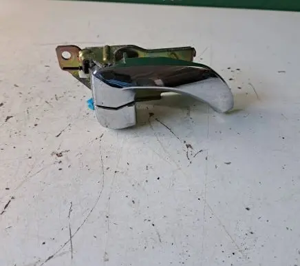 KIA Sorento Rear door interior handle